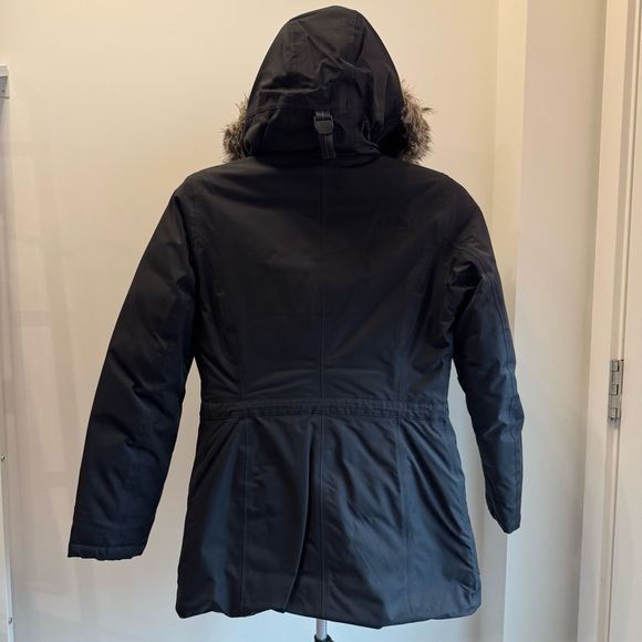 The North Face Mauna Kea Parka - Picture 3 of 14